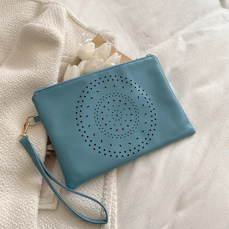 Women's Envelope Clutch Bag Hollowed-out Versatile Dinner Bag