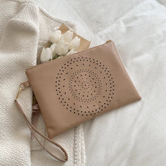 Women's Envelope Clutch Bag Hollowed-out Versatile Dinner Bag