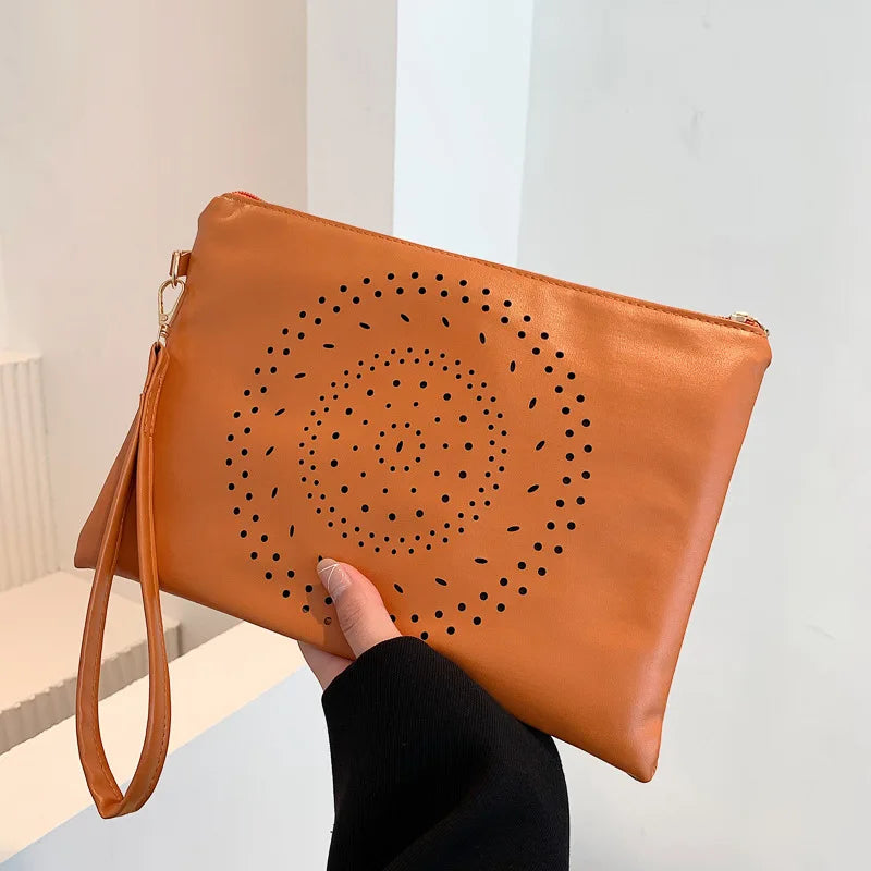 Women's Envelope Clutch Bag Hollowed-out Versatile Dinner Bag