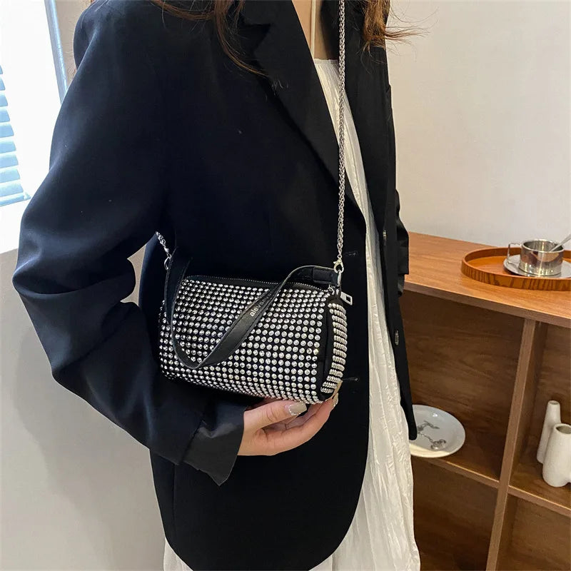Small Chain Shoulder Bag with Sparkling Drills