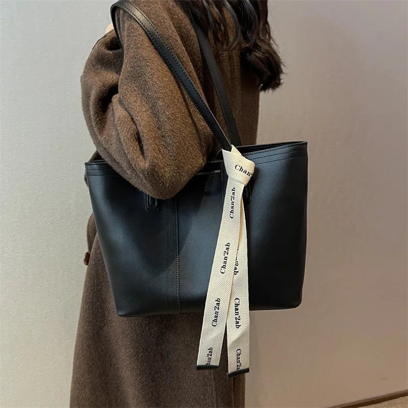 Large Capacity Women's Tote Pack PU Leather Shoulder Bag