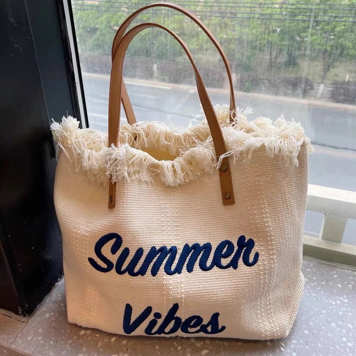 Large Capacity Tassel Shoulder Bag Cotton Canvas Handbag