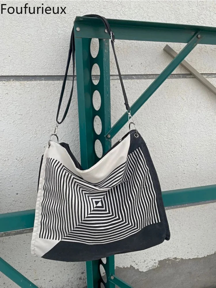 Large-capacity Summer Nylon Shoulder Bag