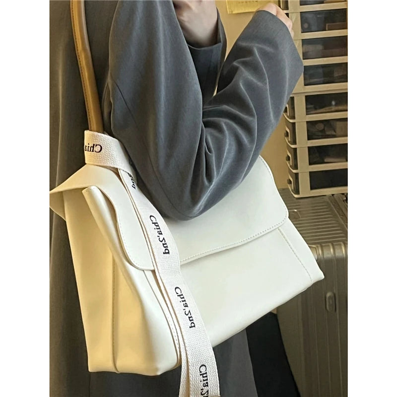 Large-capacity Women's Bag College Student Commuter Bag