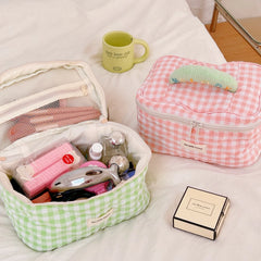 Portable Makeup Organizer Bag Large Capacity Cosmetic Storage Travel Bag