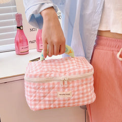 Portable Makeup Organizer Bag Large Capacity Cosmetic Storage Travel Bag