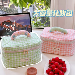 Portable Makeup Organizer Bag Large Capacity Cosmetic Storage Travel Bag