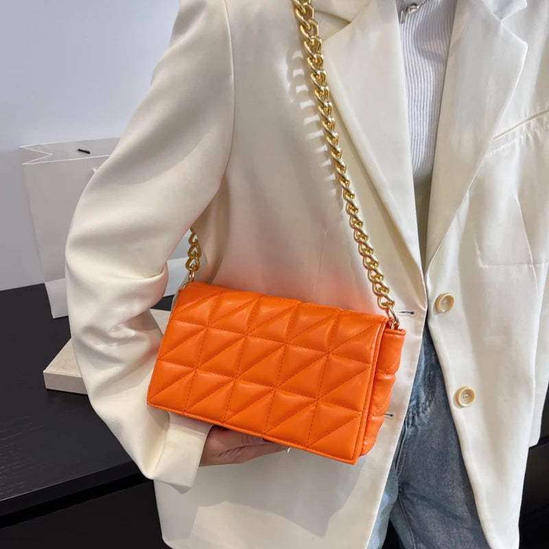 Leather Woman Diamond Bagute Bags for Women Flap Retro Clutch Handbag