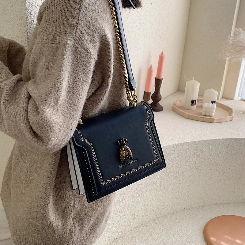 Retro Bee Shoulder Bag High Leather Crossbody
