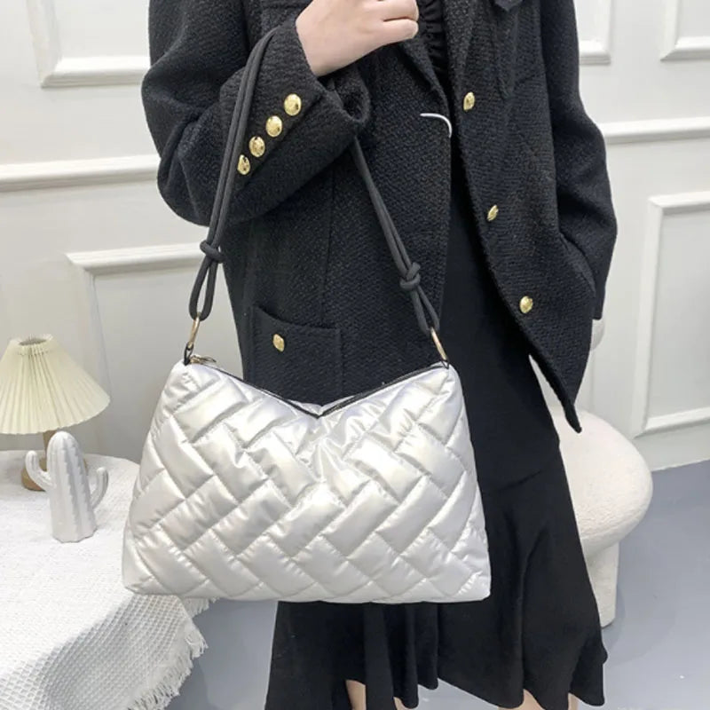 Trending Quilted Women Handbags High Capacity Nylon