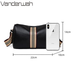 Cowhide Leather Crossbody Messenger Bag Retro Style Female Bolsos