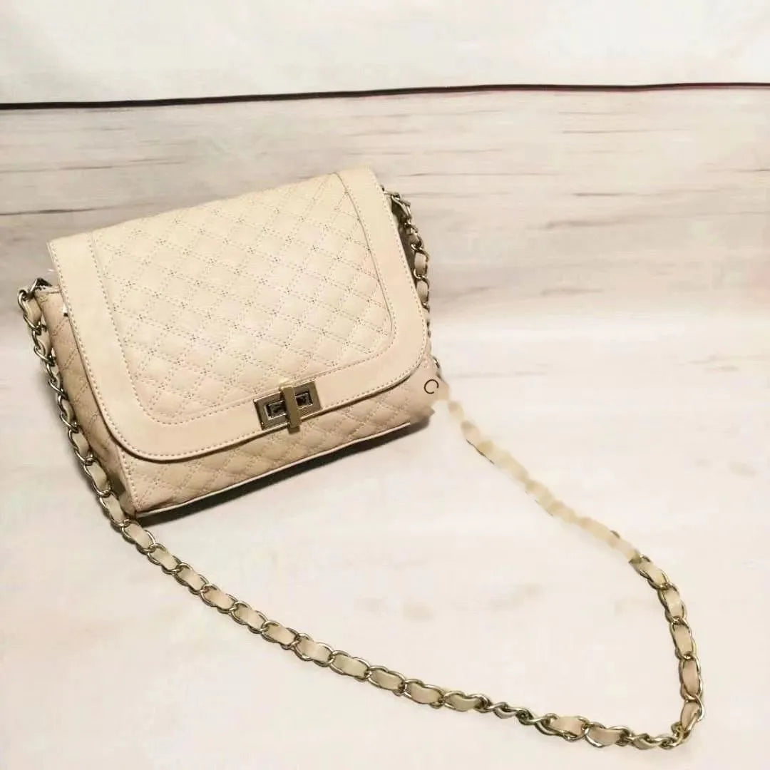 MANGO Women's Chain Clamshell Bag
