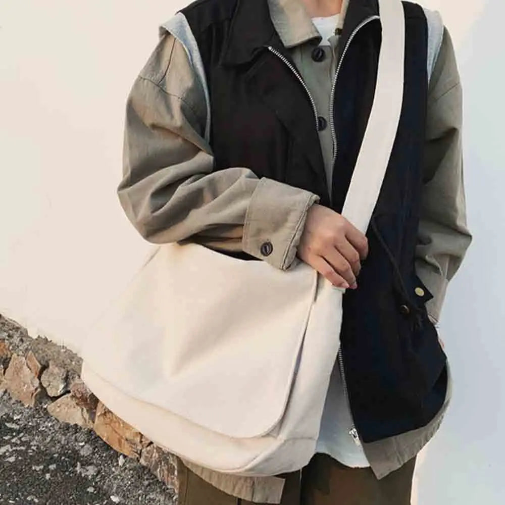Retro Butterfly Pattern Messenger Bag Harajuku College Style