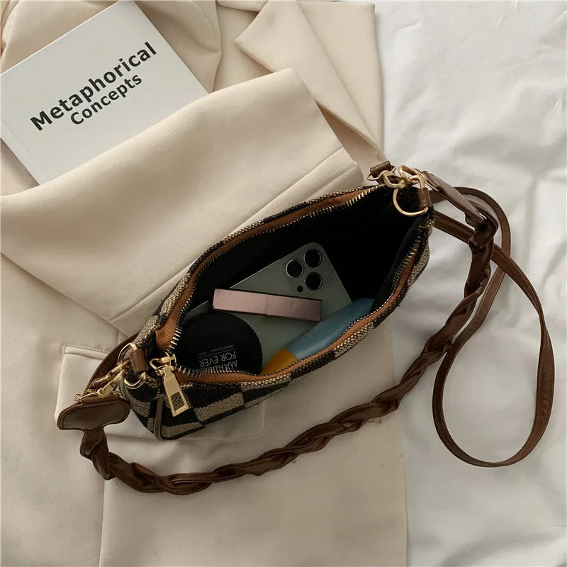 Net Red Retro Chessboard Lattice Underarm Bag Women's Autumn And Winter Versatil