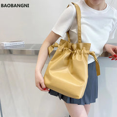 Stylish Candy Color Women's Shoulder Bag for Summer