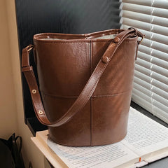 Large Capacity Bucket Bag Western Style Female Shoulder Bags Retro Messenger