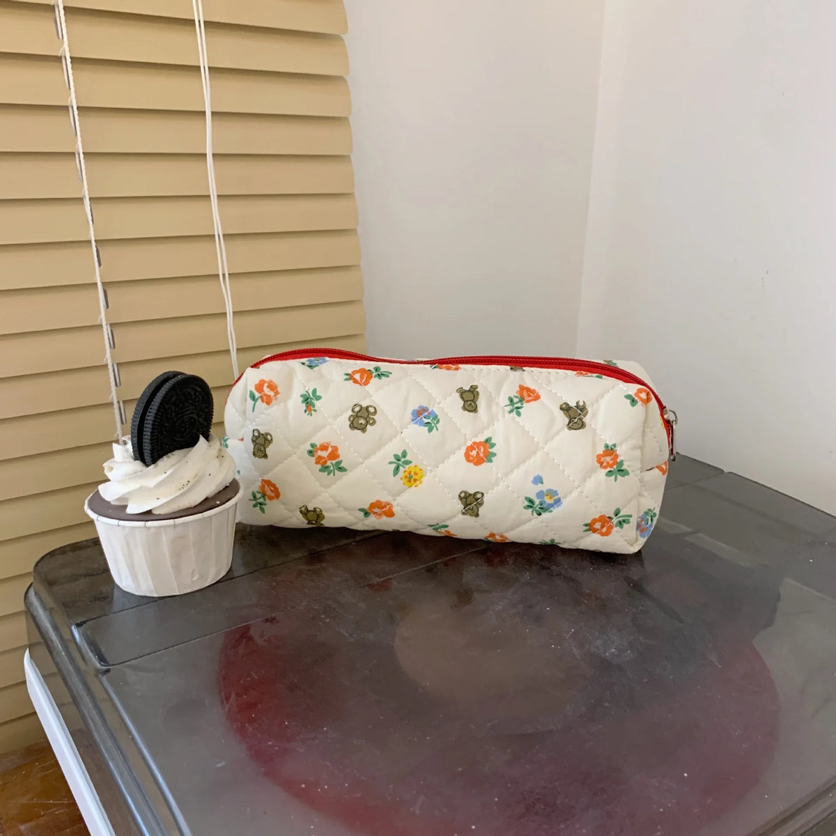 Quilted Small Makeup Bag Zipper Cosmetic Pouch Women Portable