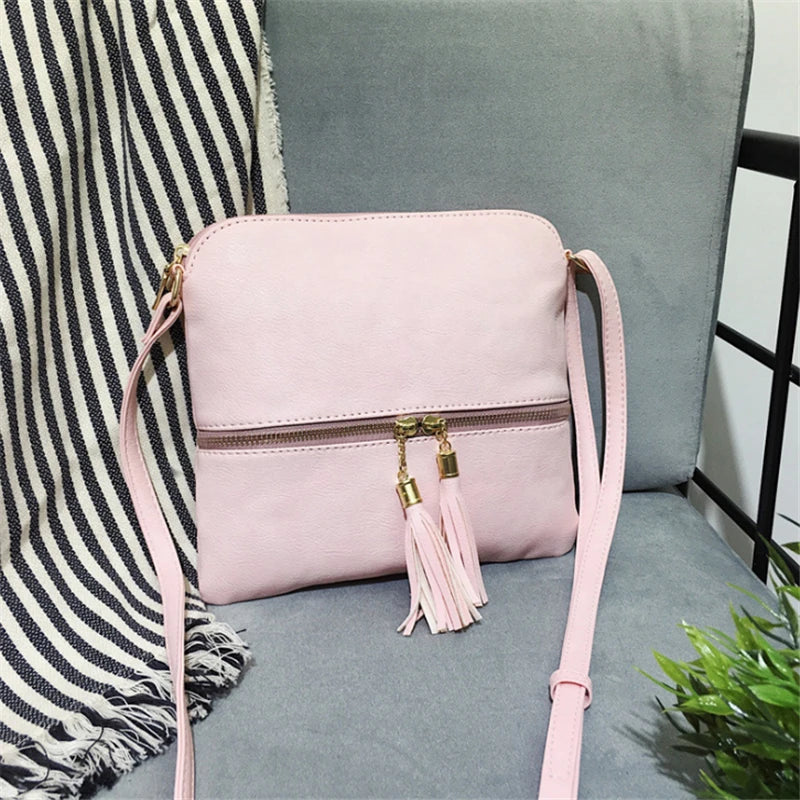 Women Shoulder Bag Tassel Decoration Messenger Crossbody Bag