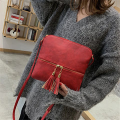 Women Shoulder Bag Tassel Decoration Messenger Crossbody Bag