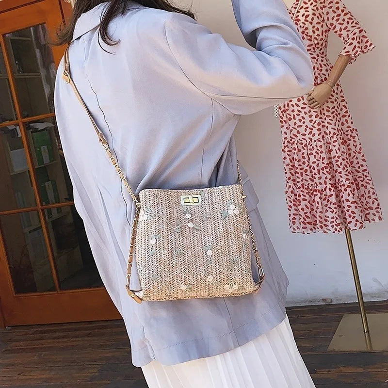Women's Lace Straw Bucket Handbag Embroidered Messenger Bag