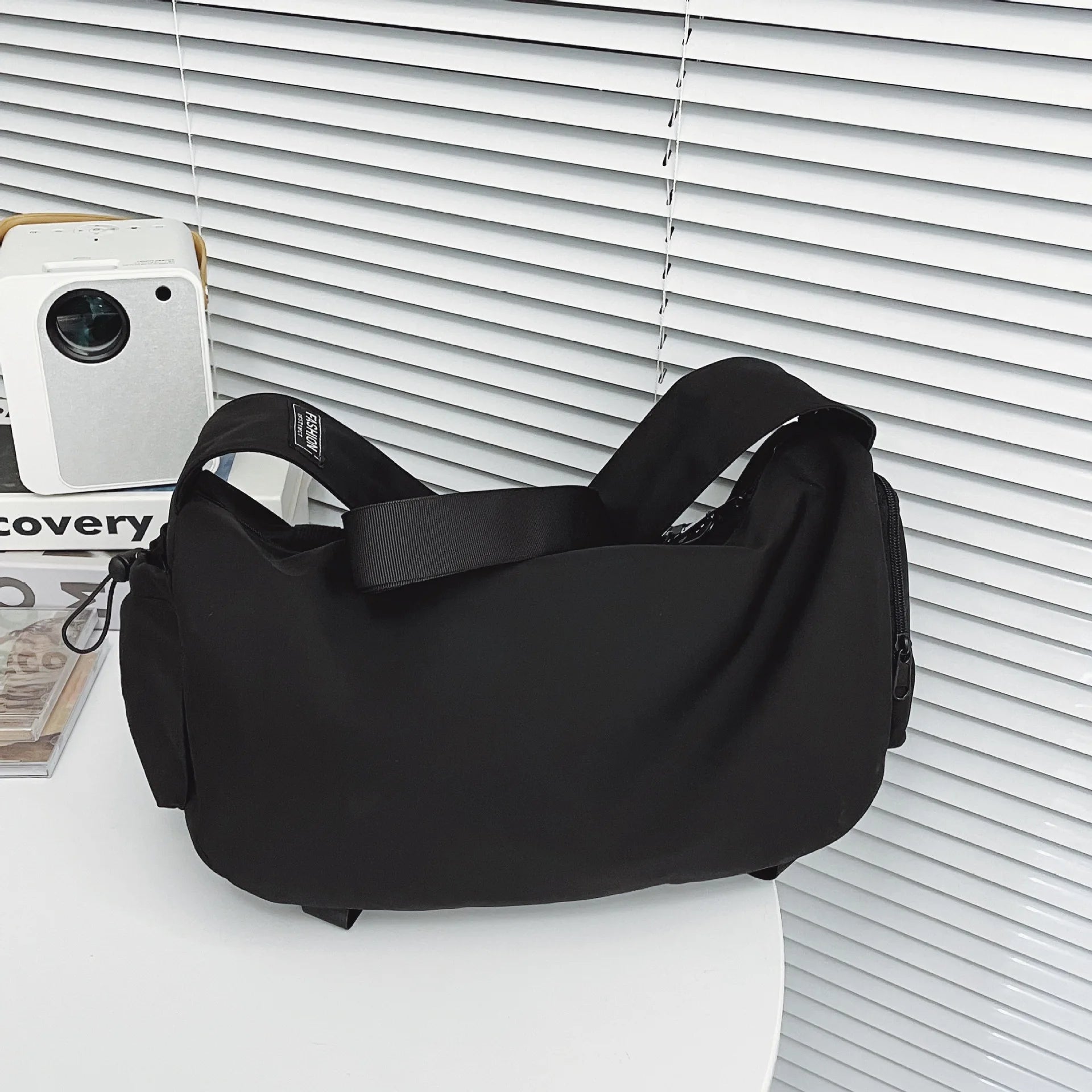 Men's Nylon Waterproof Cross Body Bag
