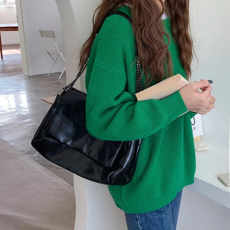 Stylish Ladies Large Capacity Chain Messenger Bag