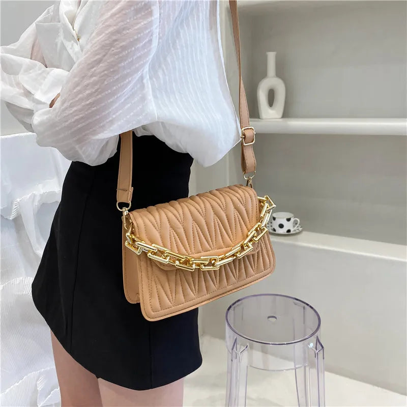 Pleated Chain Quilted Bag Crossbody Purse Retro Casual Shopper