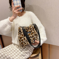 Plush Tote Bag for Women Autumn & Winter One-shoulder Bucket Handbag