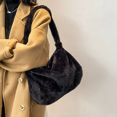 Plush Shoulder Bag Large Capacity Underarm Handbag for Women