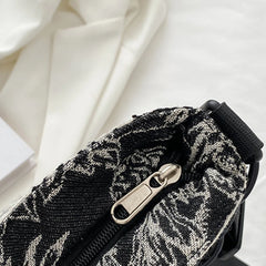 Embroidery Chain Messenger Women Large Capacity Handbags