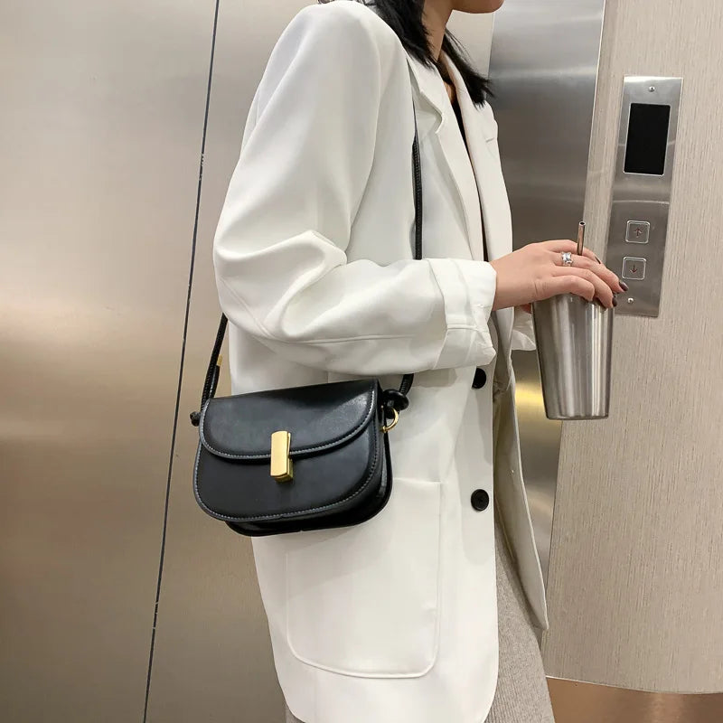 Retro Crossbody Bags Female Bags Tide Net Red ins Saddle Bag Shoulder Bag