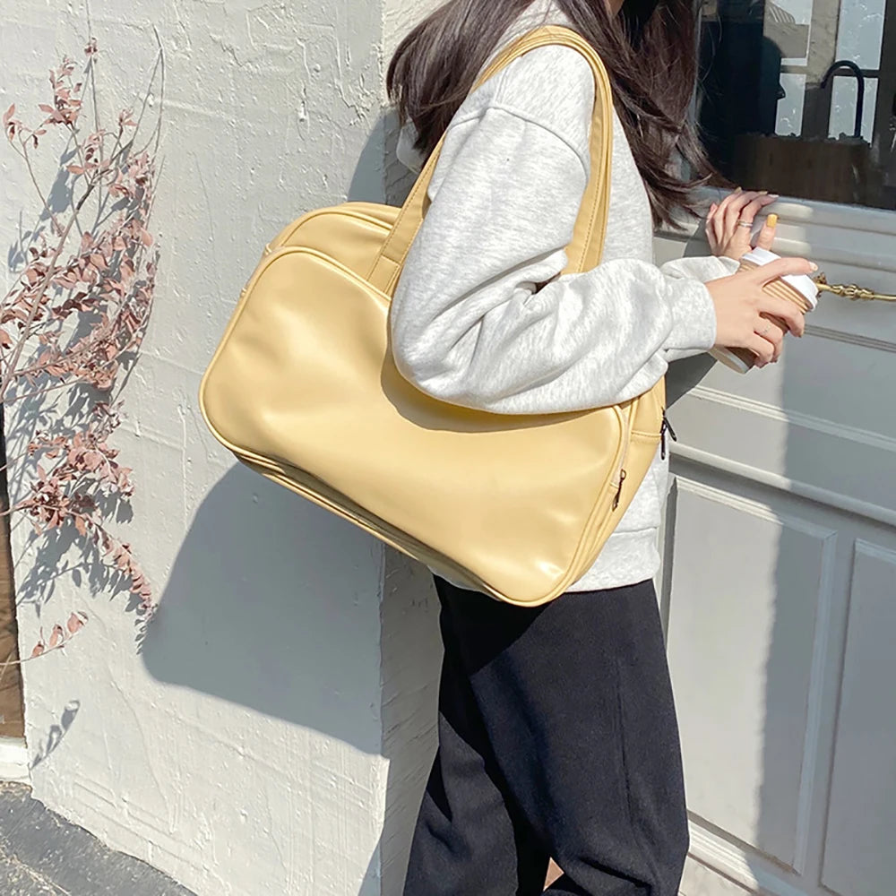 Retro One Shoulder Bag Women's Large Capacity PU Leather Travel Multi-function
