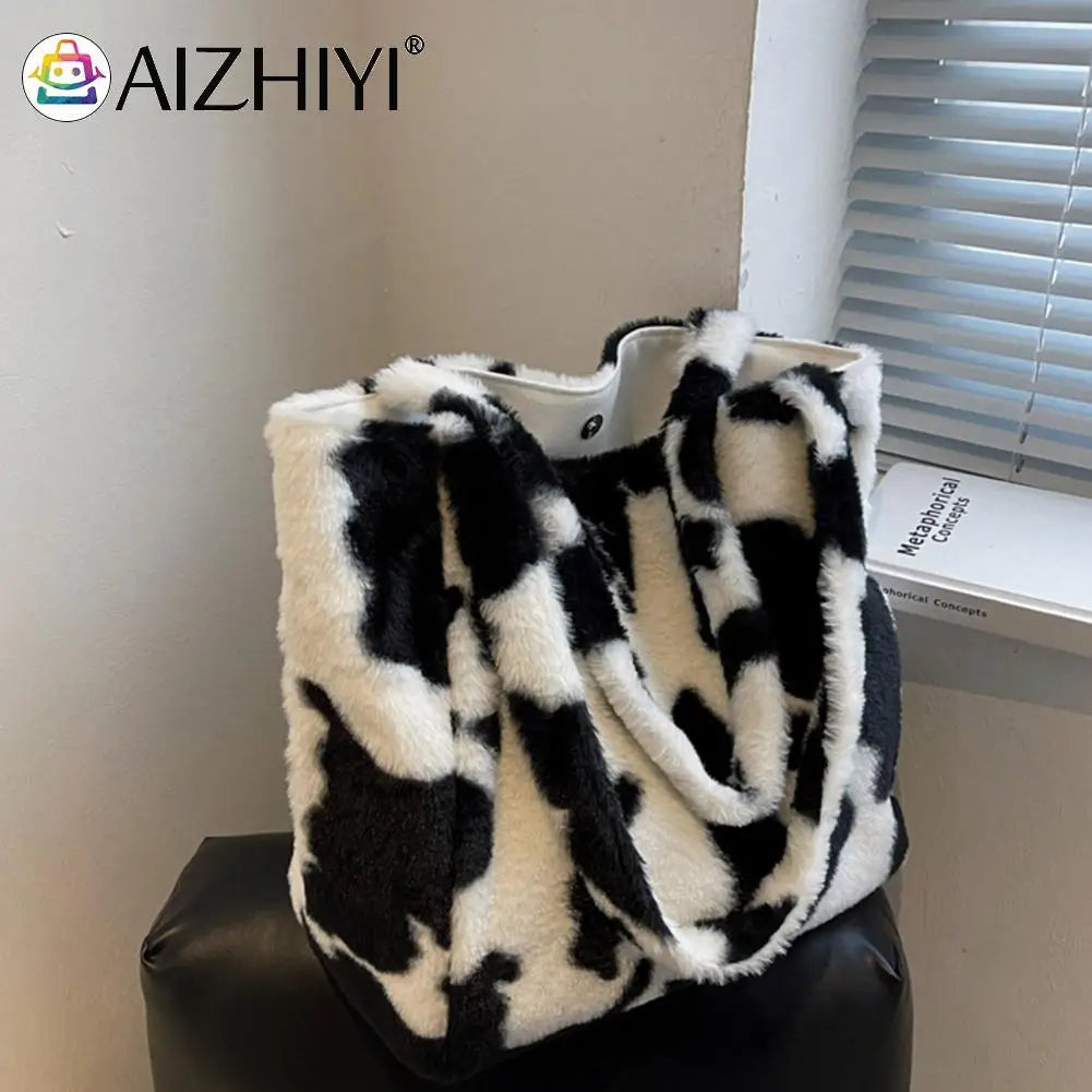 Creative Cow Milk Printing Shoulder Bag Plush Underarm Bag