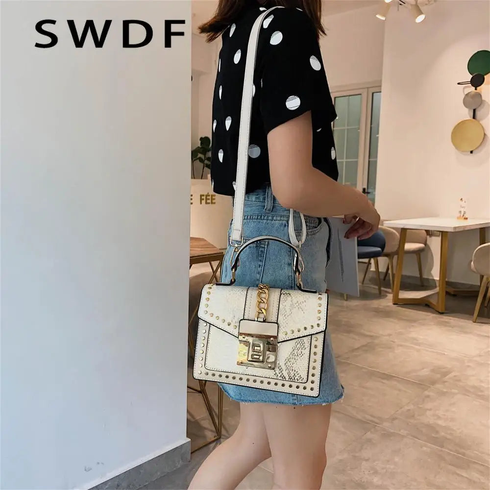 Serpentine Crossbody Bag for Women: Stylish Messenger Bag with Handle