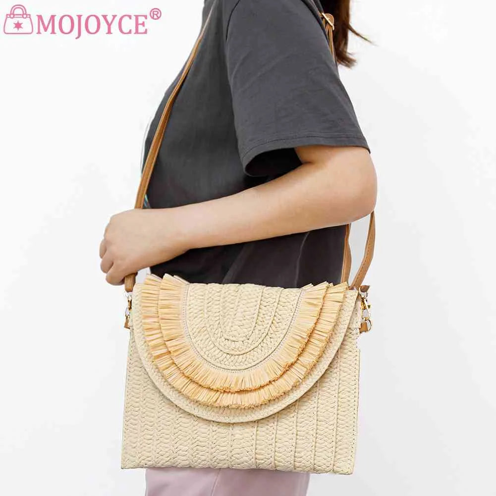 Vintage Straw Woven Shoulder Bag for Weekend Vacation