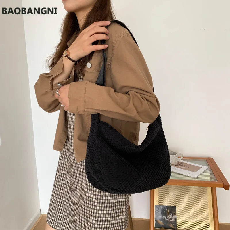 Women's Large Capacity Knitting Shoulder Bag
