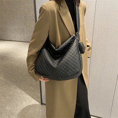 Nylon Quilted Shoulder Handbag Large Capacity with Small Purse