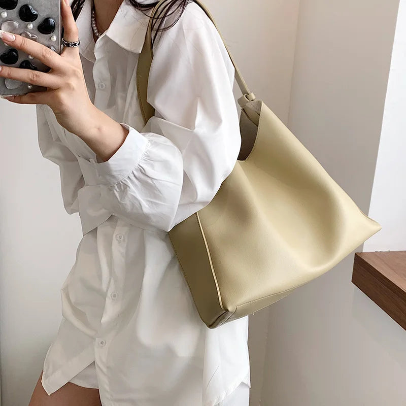 Vintage Soft Leather Bucket Shoulder Bag for Women