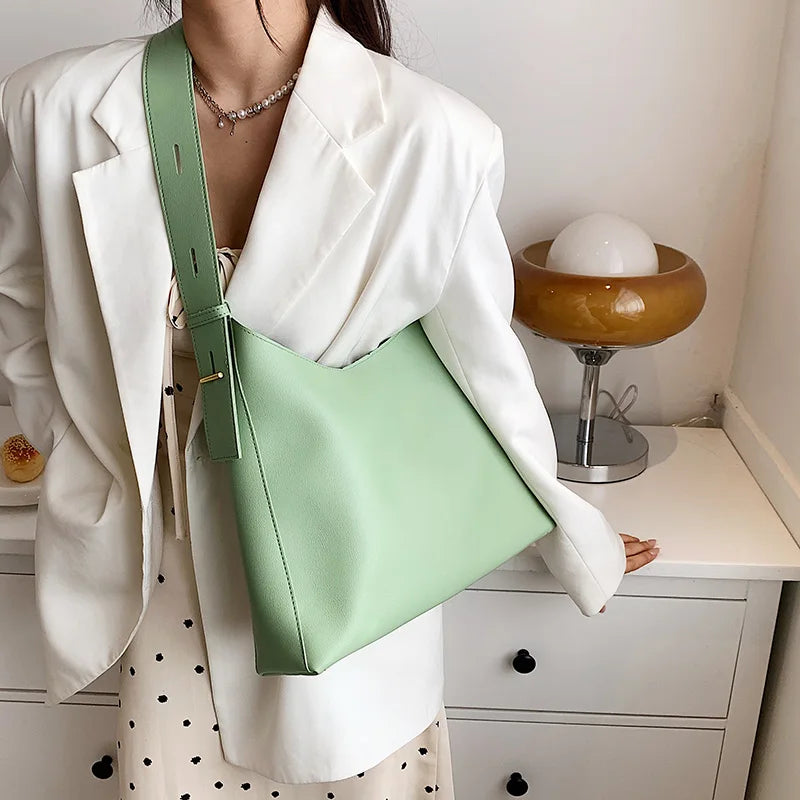 Vintage Soft Leather Bucket Shoulder Bag for Women