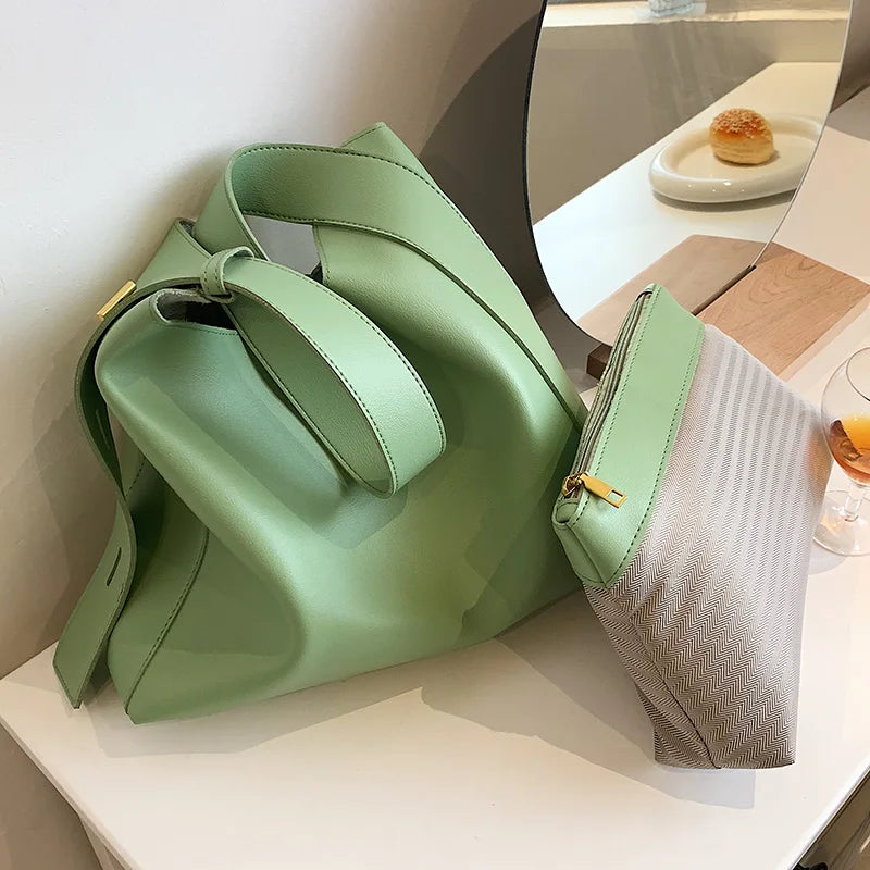 Vintage Soft Leather Bucket Shoulder Bag for Women