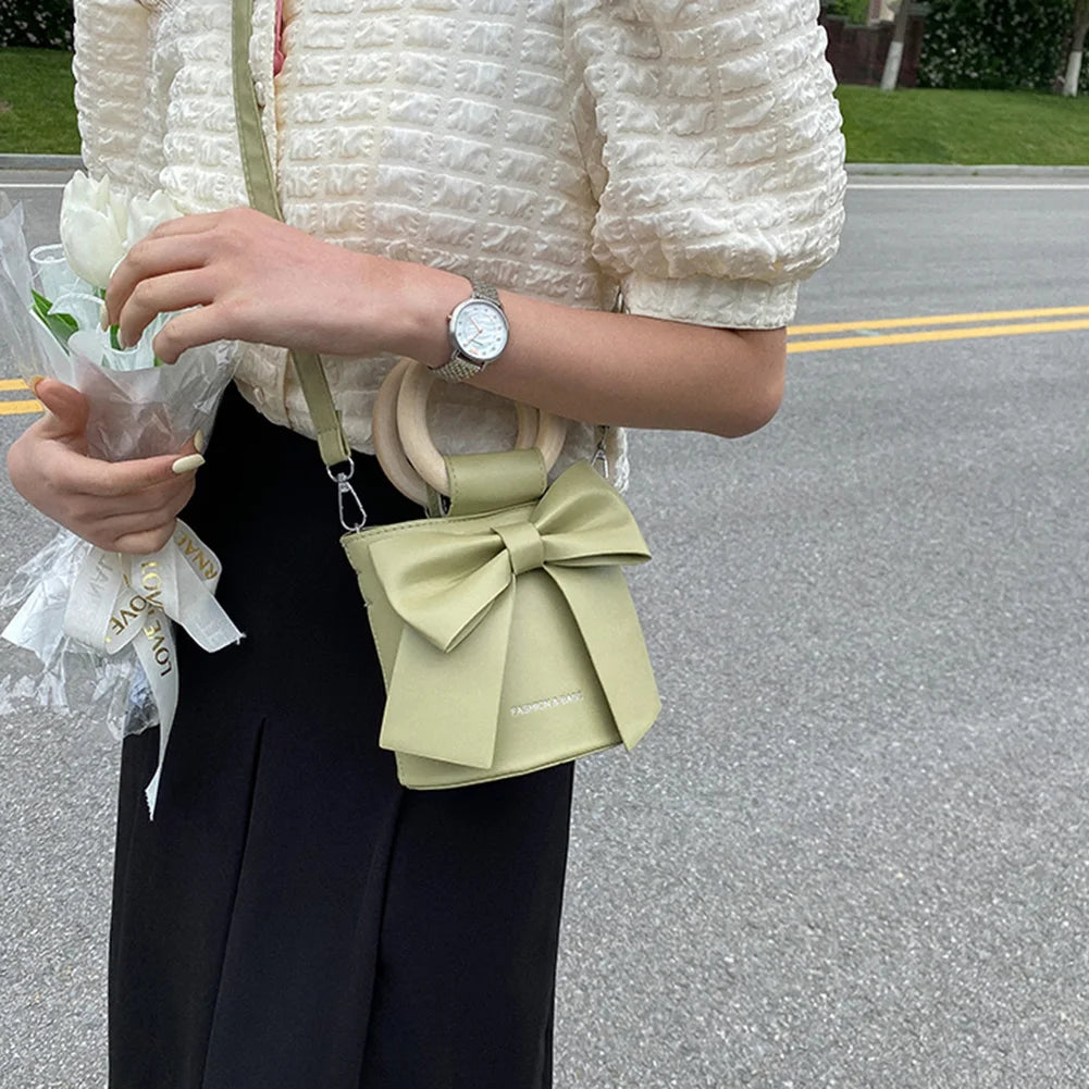 Sweet Mini Bag with Wooden Handle Round Shoulder Crossbody