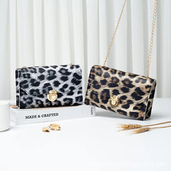 Snake Pattern Shoulder Bag Chain Small Square Bag