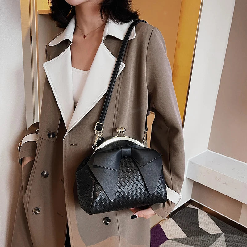 Pleated Clutch Shoulder Bag for Women Party Handbag Crossbody Bag Female Bolsa