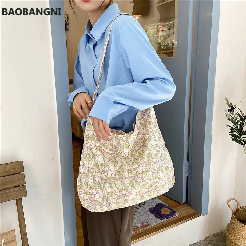 Spring Women's Retro Canvas Messenger Bag Floral Shoulder Bag