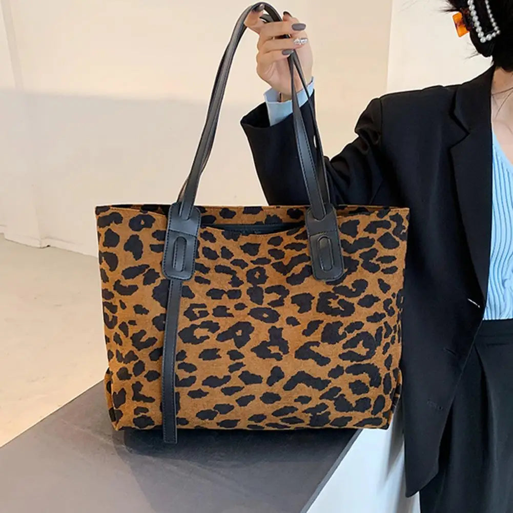 Lightweight Sturdy Tote Bag Zip Closure Women Shoulder Bag