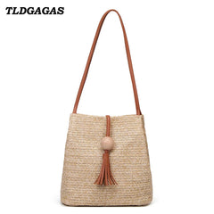 Women's Large Straw Handbag with Wooden Beads