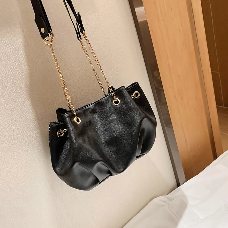 Women's Commuter Chain Armpit Bag Solid Texture Single Shoulder Bag