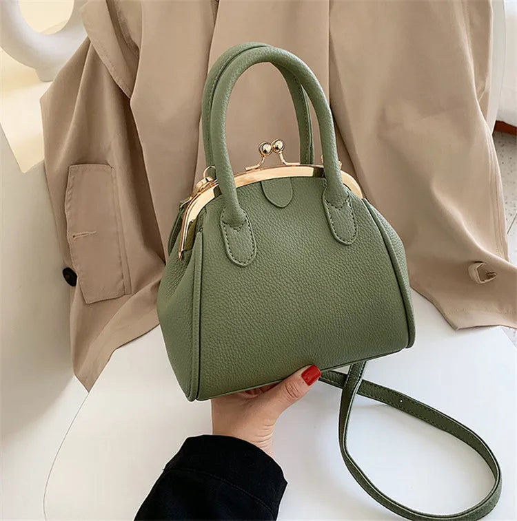 Quilted Messenger Bag Cross-Shoulder Shell Bag