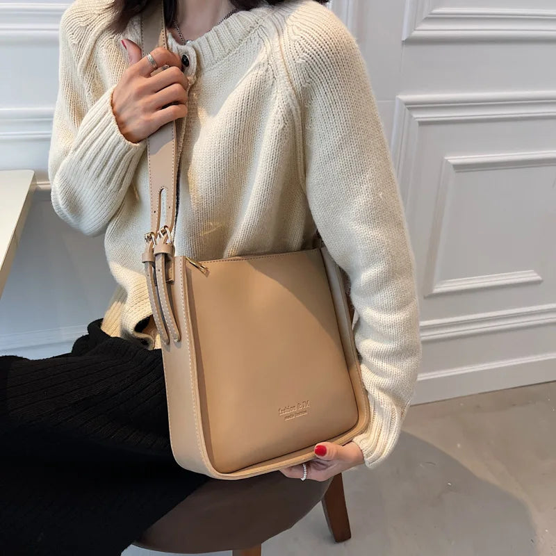 Large Capacity PU Leather Tote Shopper Bag for Women