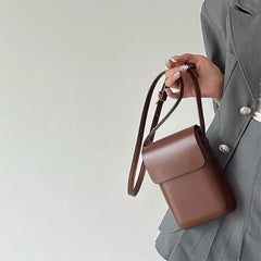 Women's Leather Saddle Crossbody Handbag